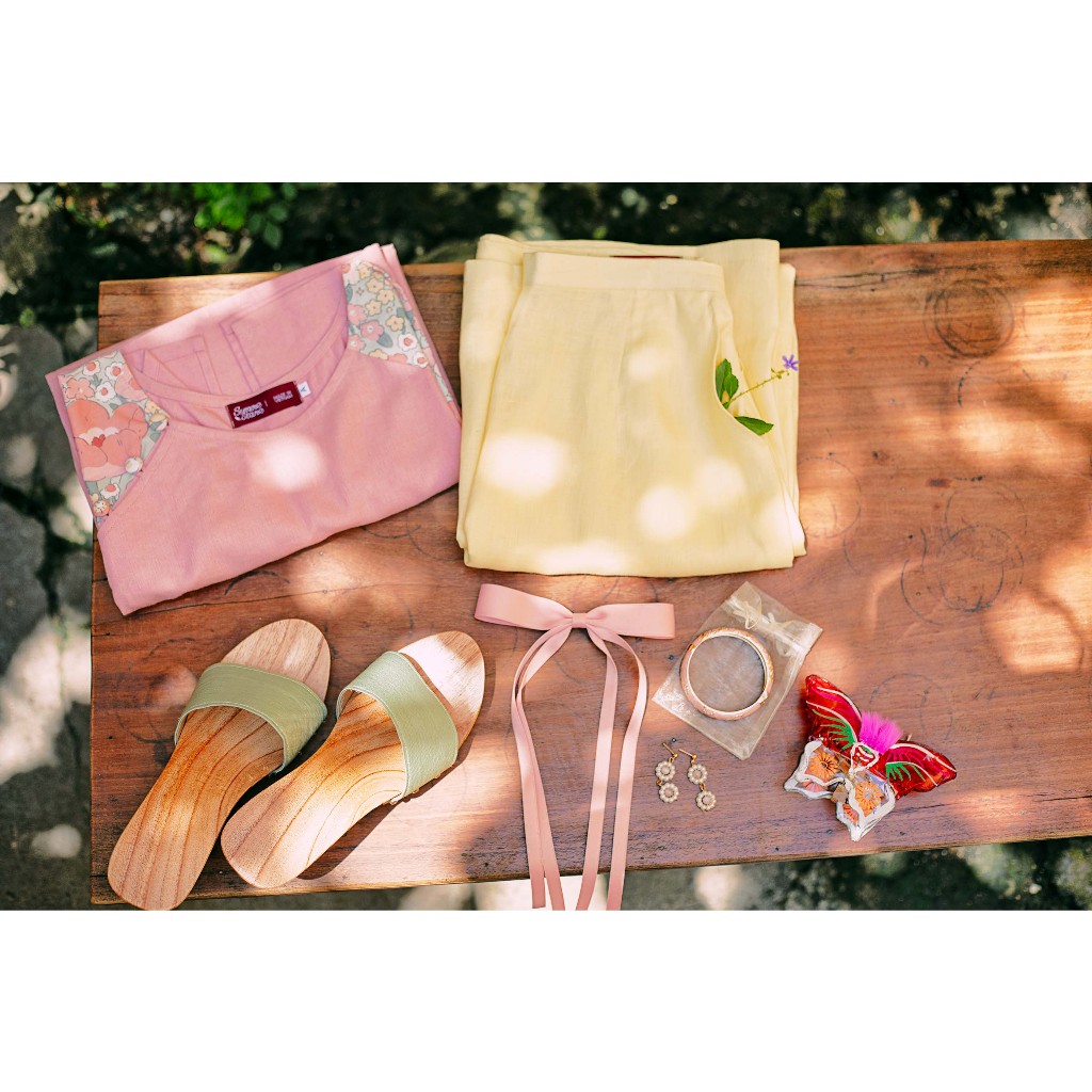 Sumire Store Vòng tay Phụng Nghi Vàng