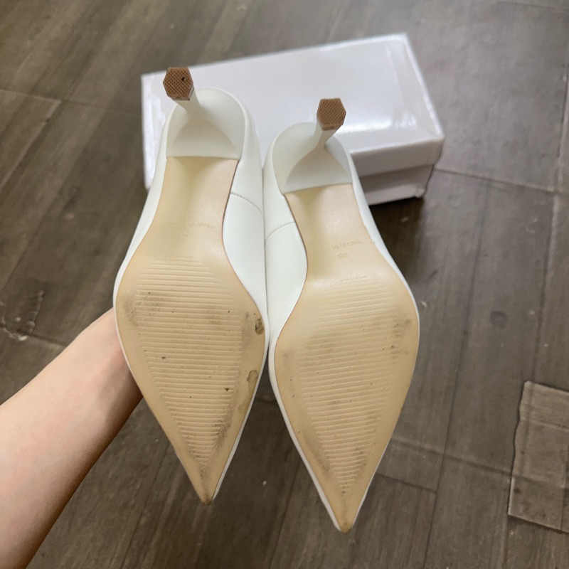 Giày cao gót basic 7p mũi nhọn erosska size 35