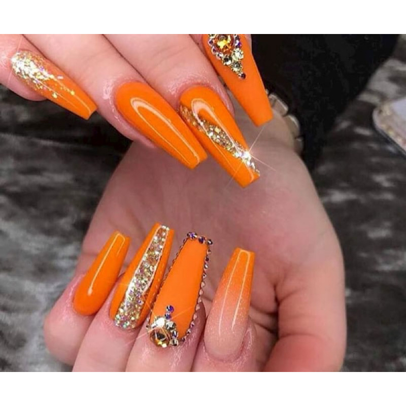 Set sơn 120 màu tặng kèm bảng màu, tặng top base và phụ kiện nail