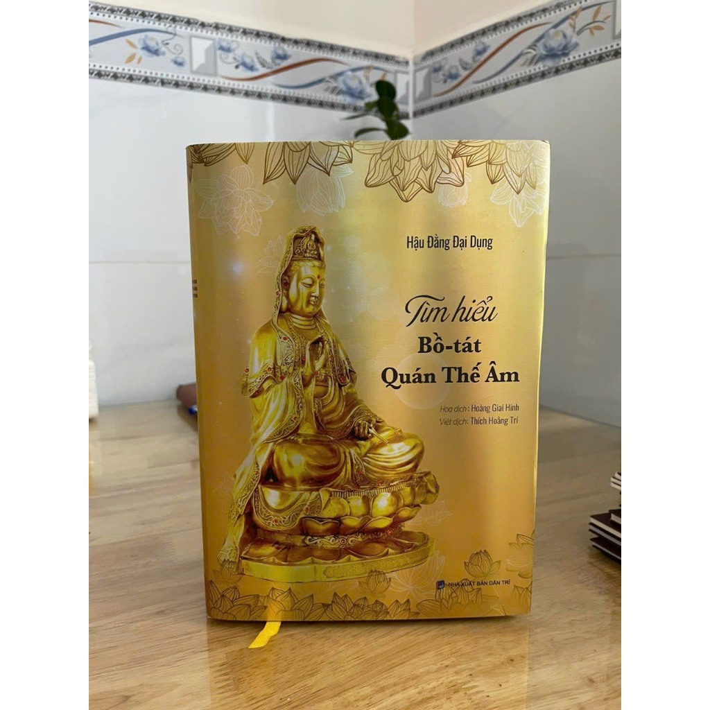 Sách - Tìm Hiểu Bồ tát Quán Thế Âm