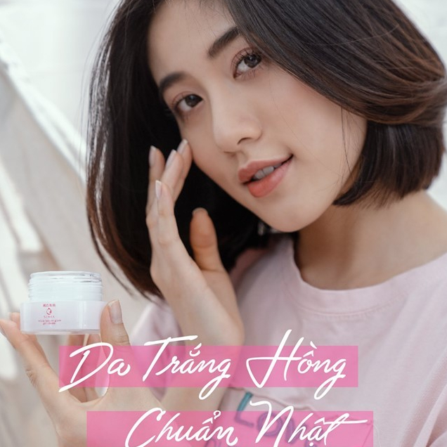 Kem Dưỡng Ngày và Đêm Senka Senka Aqua Bright Glow