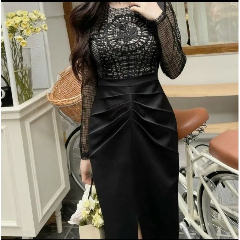 Đầm body ren phối sang chảnh Oli
