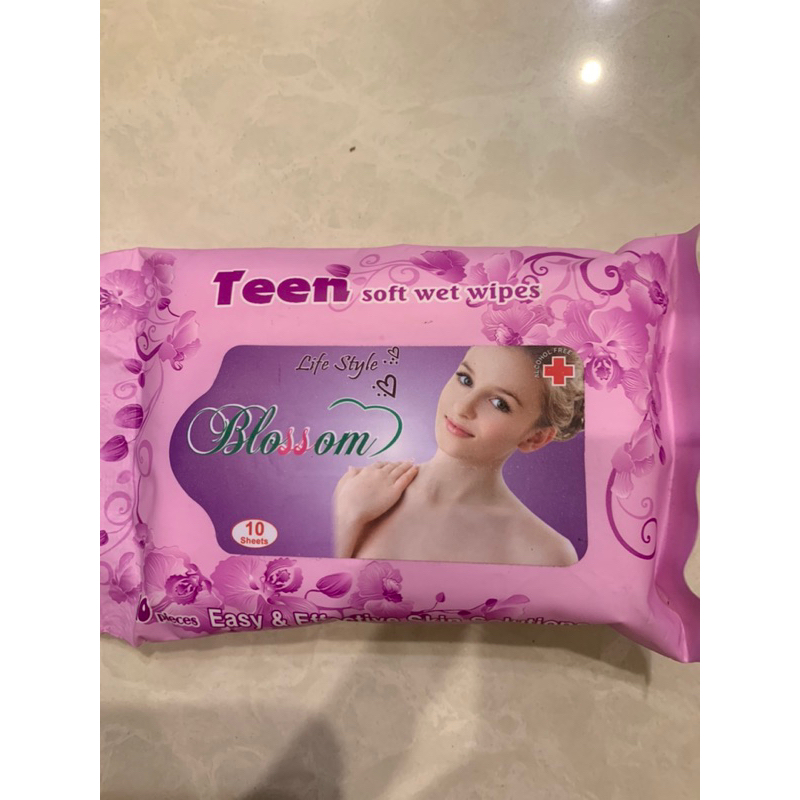 Combo 10 gói khăn ướt 10 tờ blossom