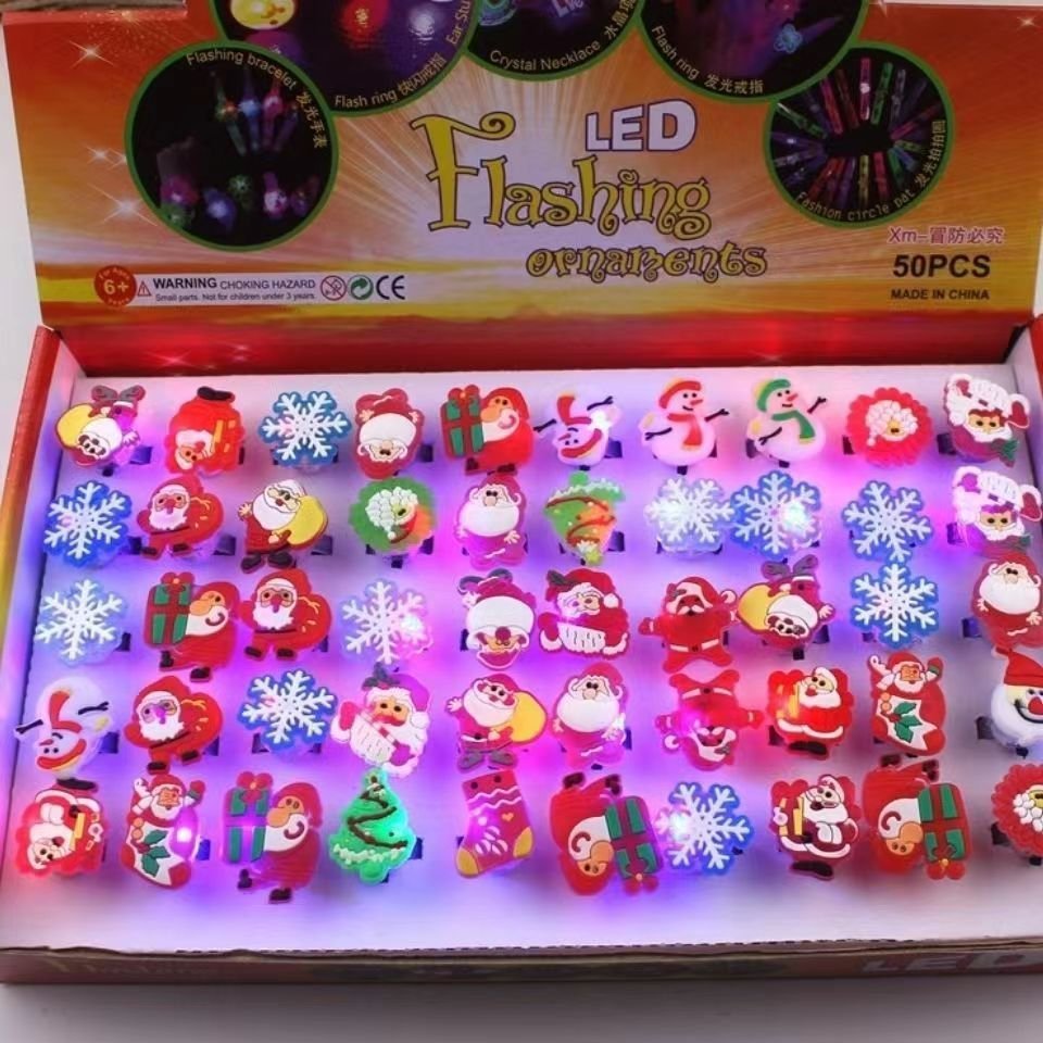 Mũ, nón Noel, phụ kiện Vòng tay và Nhẫn có đèn LED phát sáng cho bé vui chơi Giáng Sinh
