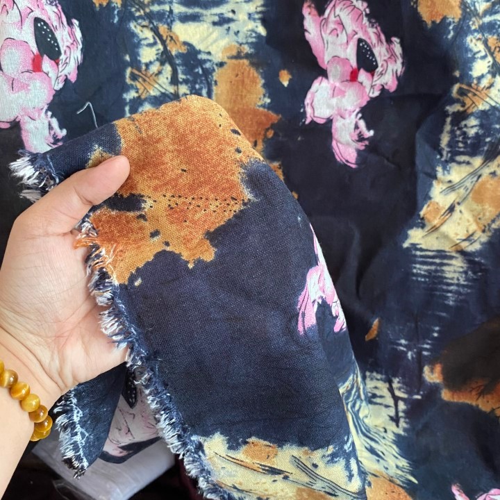 Vải Linen Cotton 100% Họa Tiết Khổ 1m45 - Không Co Giãn, Hơi Thô Nhẹ - May Áo Sơ Mi, Đầm, Váy, Đồ Thiết Kế