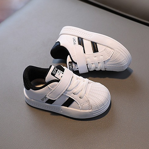 Giày Thể Thao Quai Dán Mũi Sò Có Ba Màu Cho Bé Trai Bé Gái Size từ 16 đến 31 Mã Mới 996