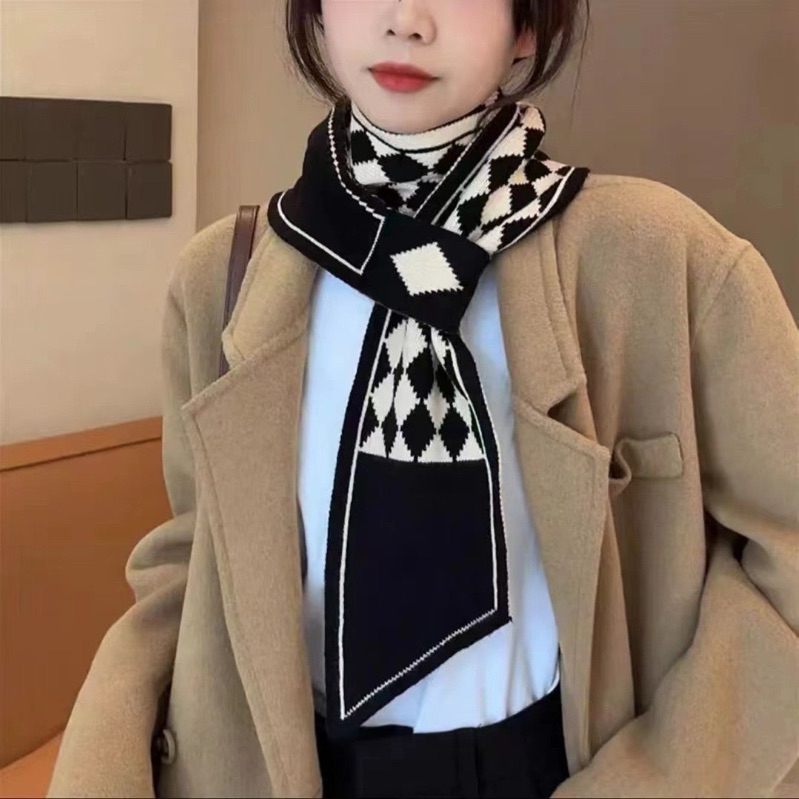 Khăn len quàng cổ có tai size 13x140cm mã 02