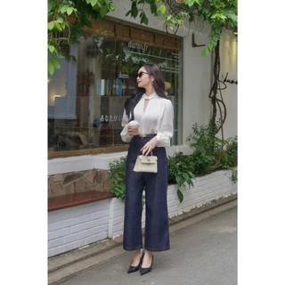 Áo sơ mi lụa cổ V HUONG BOUTIQUE BSSM23