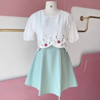Đầm Bigsize ngắn thêu hoa thiết kế TBNbigsize SD021