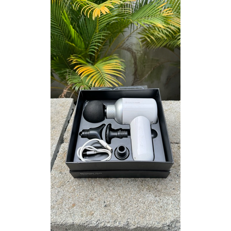 Máy massage Doctorair sử dụng pin sạc - Hàng Nội địa Nhật