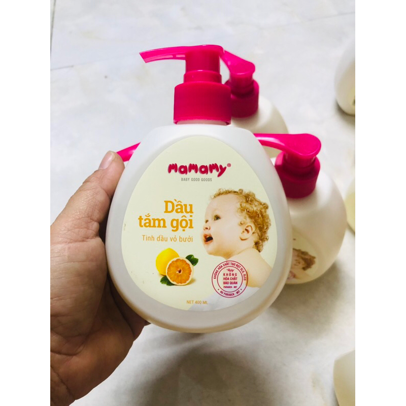 Dầu tắm gội Mamamy tinh dầu vỏ bưởi chai 400ml