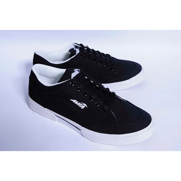 Giầy AVIA Thượng Đình