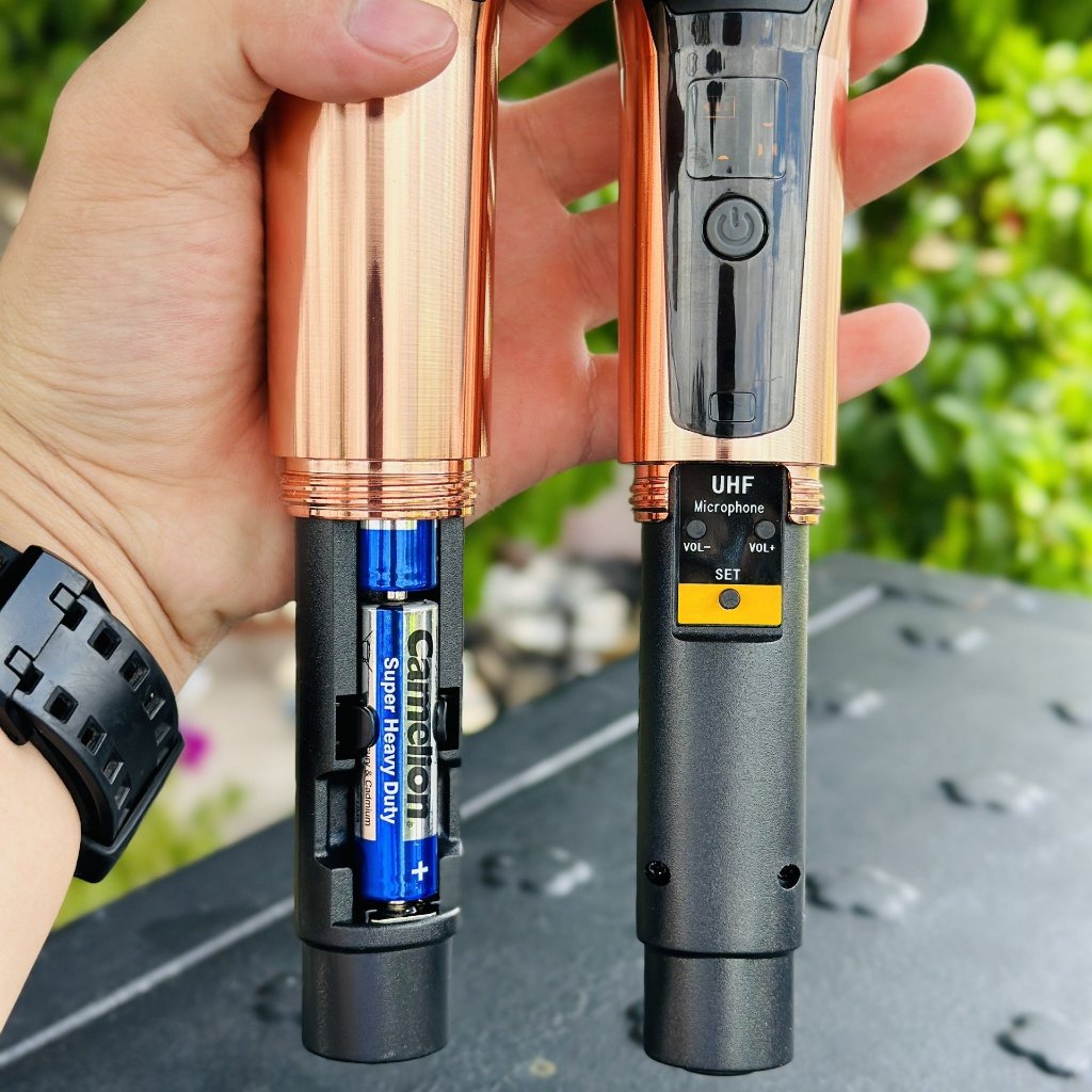 Micro karaoke không dây đa năng MTMAX AK91 - Micro không dây giá tốt, sử dụng cho mọi loại thiết bị âm thanh bắt xa tốt