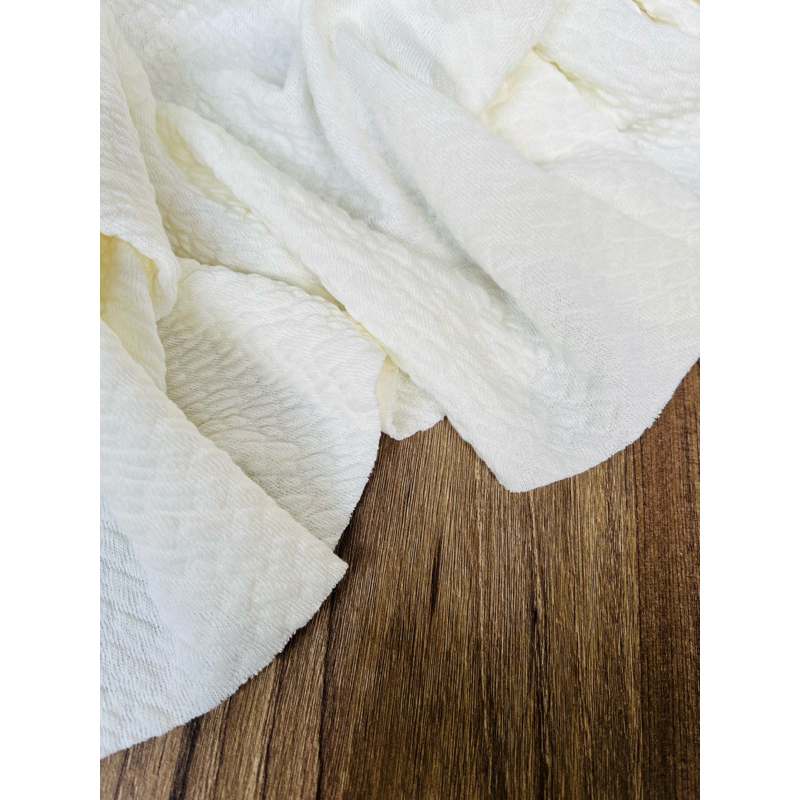 Vải thun xốp nhún siêu mềm màu trắng kem