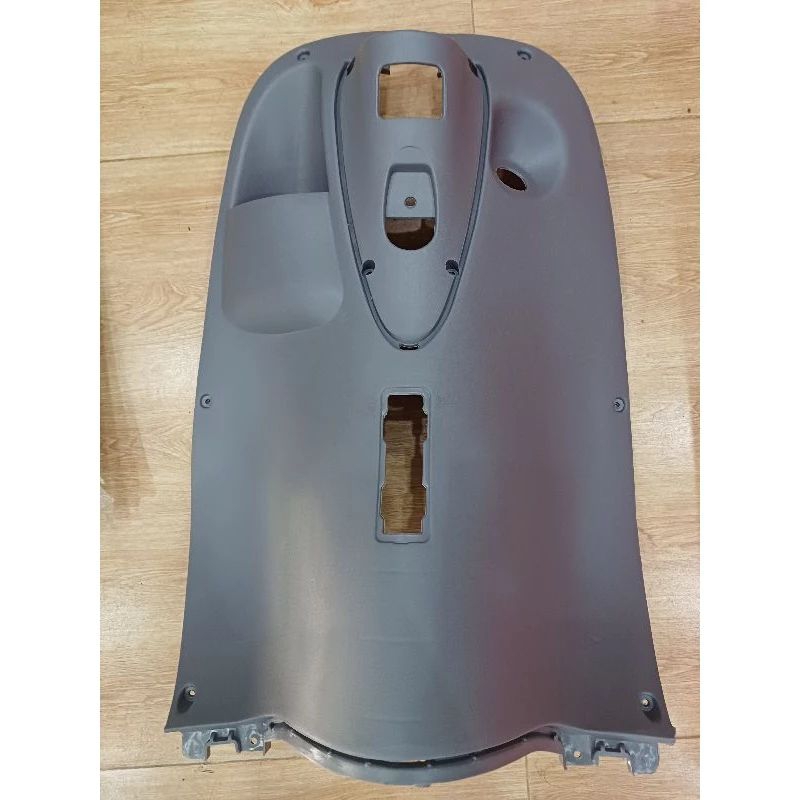 Yếm sau xe máy điện gogo nhựa nhám