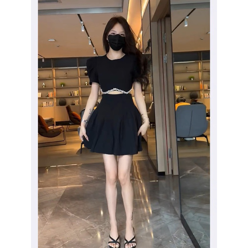 VÁY CUT OUT ĐÍNH ĐÁ