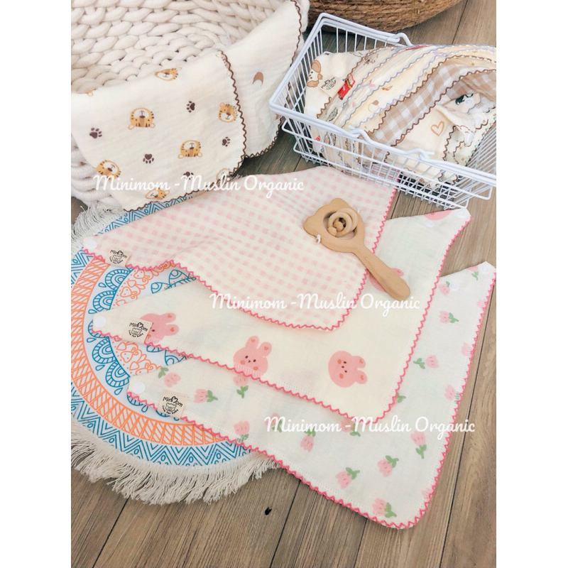 Yếm tam giác xô Muslin 4 lớp hoạ tiết đáng yêu cho bé MiniMom