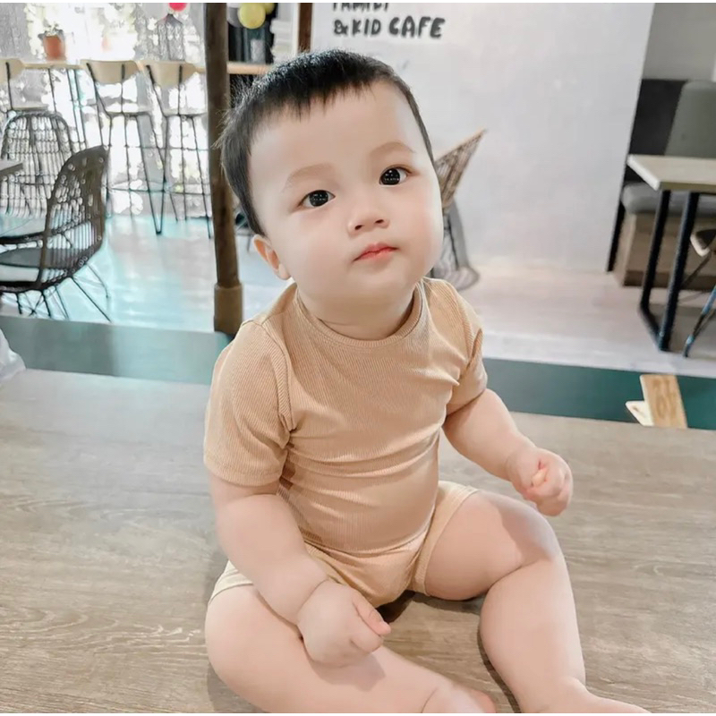 BỘ GÂN ÔM BODY TAY NGẮN QUẦN NGẮN CHO BÉ TRAI BÉ GÁI