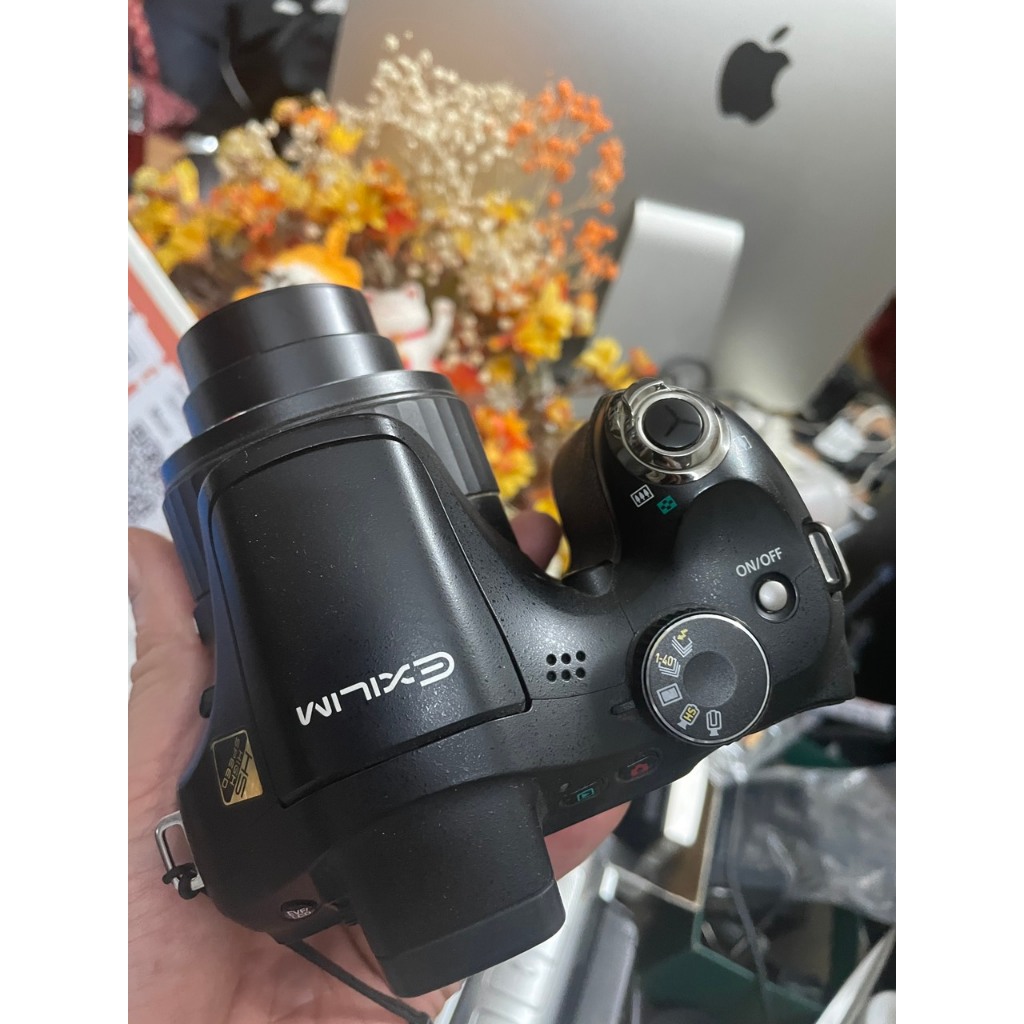 Máy ảnh Casio Exlim EX-FH20