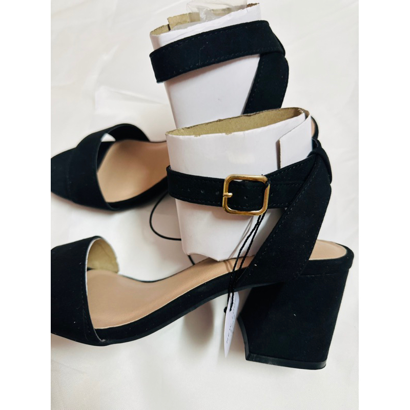 🔥🔥SANDAL BRAND NEW-LOOK AUTH FULL 💯💯💯💯 BAO CHECK