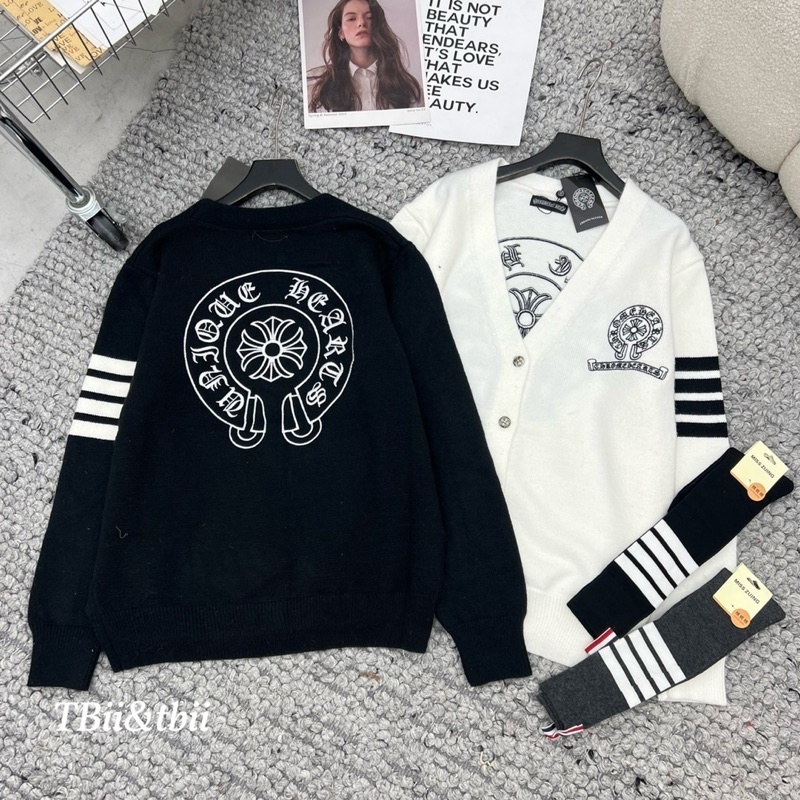 Áo Khoác Cadigan Len Chomre Heart Họa Tiết Chữ Thập Sau Lưng Bản Siêu Cấp - Áo hàng chuẩn Len Quảng Châu Loại 1