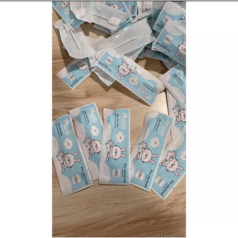 Rơ lưỡi tưa lưỡi tiệt trùng cho bé Molli