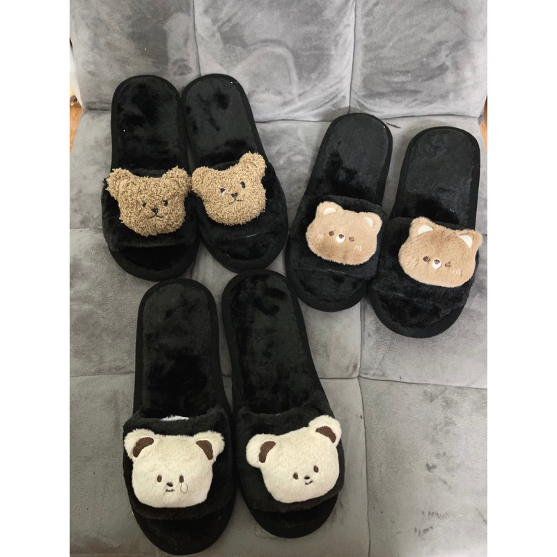 Dép Lông gắn gấu nâu