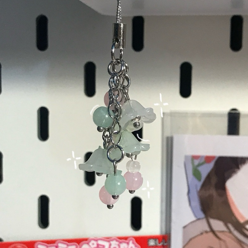 Móc khoá/ keychain/ phonestrap hoa xanh