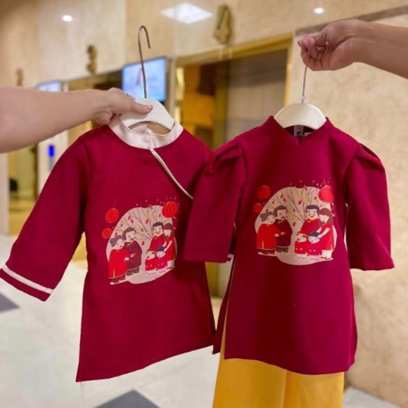 Cặp áo dài sum vầy cho bé
