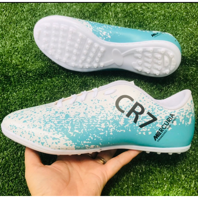 Giày đá bóng,giầy đá banh đẹp bền rẻ