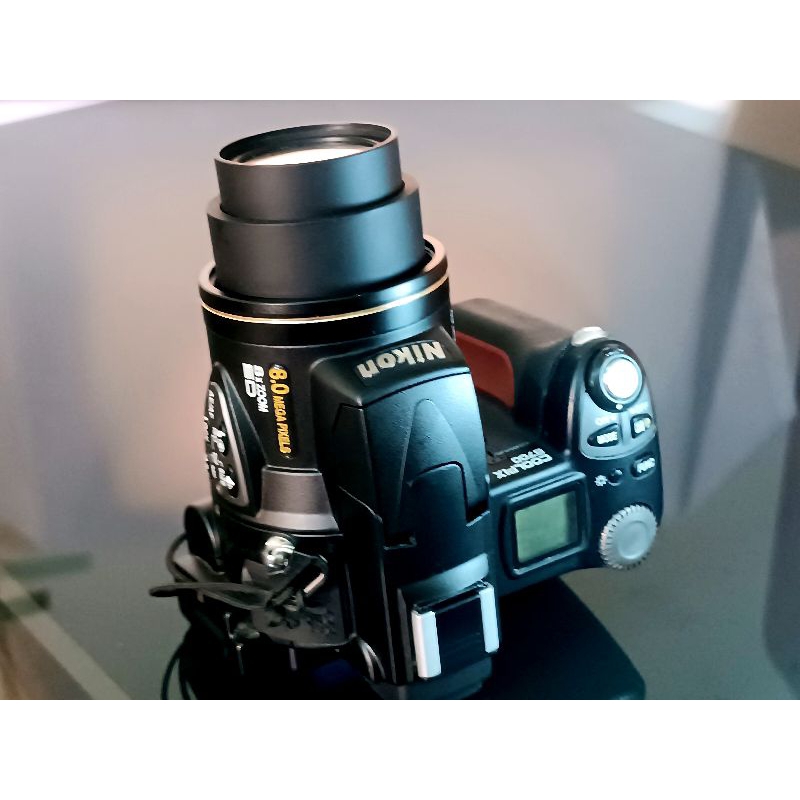 Máy ảnh kts Nikon 8700