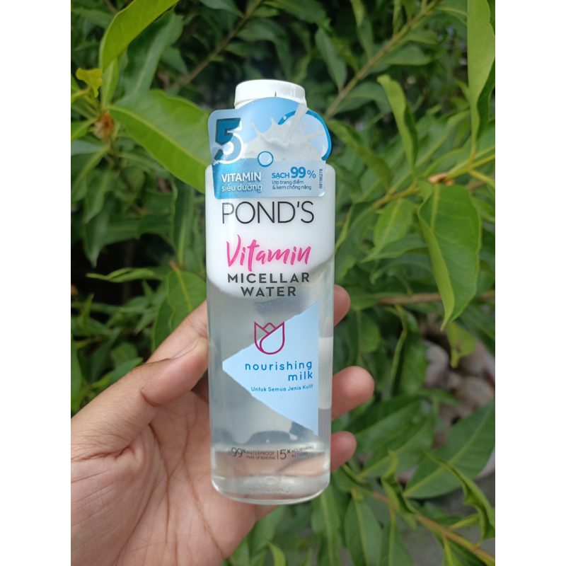 Nước Tẩy Trang Pond’s Than Hoạt Tính 100ml