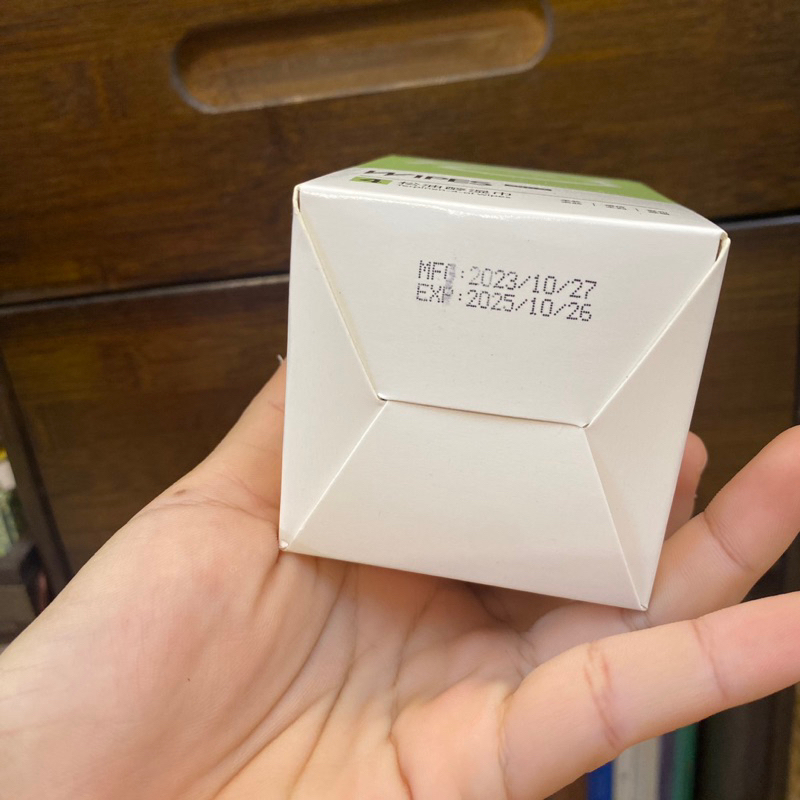 Hộp 20 khăn ướt lau mắt vệ sinh mắt Khăn lau Terpineol