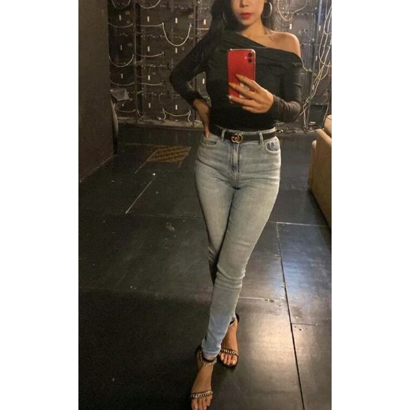 Pass áo bodysuit đen tay dài s