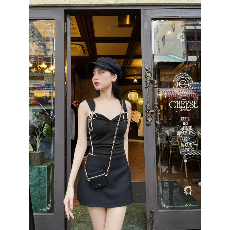 Chân Váy Cạp Thấp.