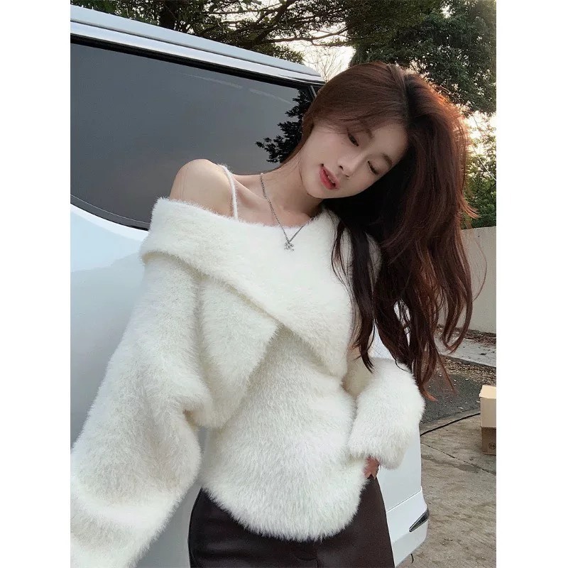 Áo len lông thỏ trễ vai, sét áo yếm len lông thỏ mặc hai kiểu hàn quốc