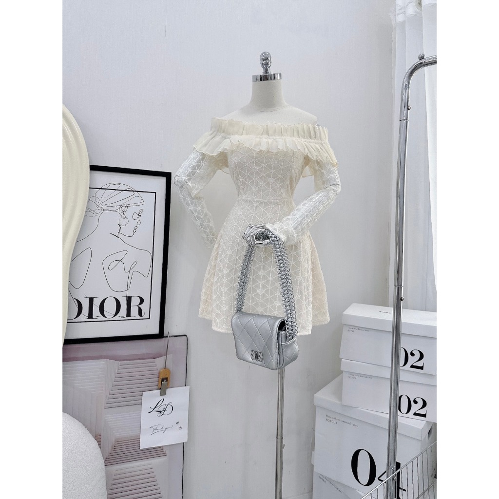Đầm dự tiệc trễ vai ren sang chảnh Missy Dress