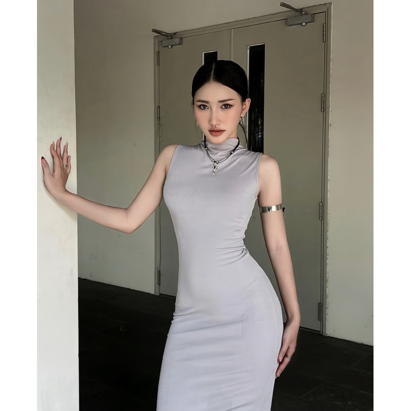 Đầm body đuôi cá cổ lọ dáng dài