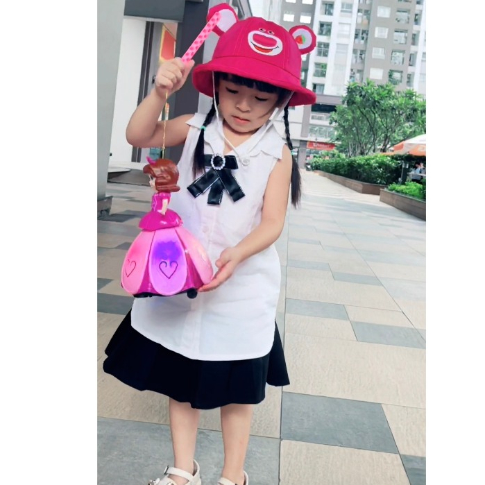Mũ Tai Bèo Hình Gấu Dâu Lotso Siêu Cưng Cho Bé Gái 6-15 tuổi, họa tiết dễ thương