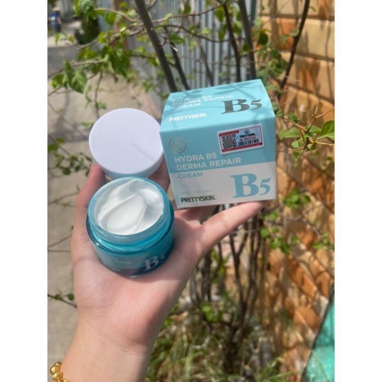 Combo 2 món Kem Dưỡng Trắng + Serum La Roche-Posay B5