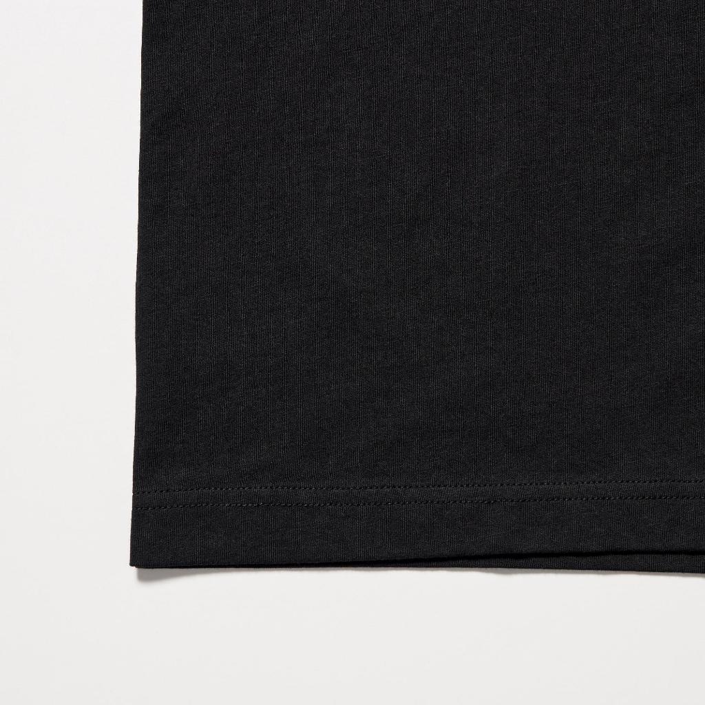 Áo Thun UNIQLO🇯🇵NHẬT UT One Piece Film Red x Monkey D. Luffy Gum Gum Red Hawk- 453662