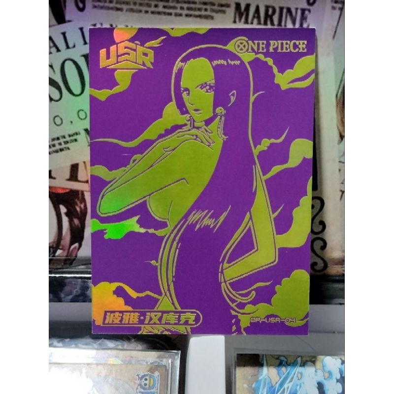 Thẻ Vàng USR One Piece Box One Piece Red