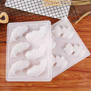 KHUÔN RAU CÂU NHỰA TRẮNG HÌNH CÁ CHÉP - VỈ 6 CON