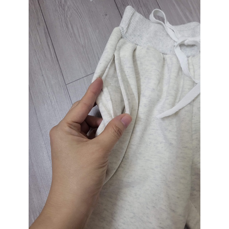 Nỉ xuất dư xịn cho bé, 2 quần dài nỉ ấm basic cho bé trai bé gái