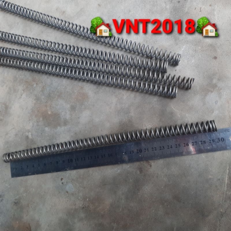 Lò xo nén thép đen phi 14 mm sợi 2mm dài 295mm