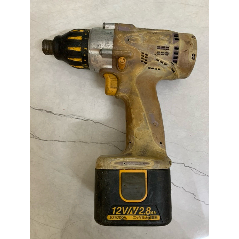 Khoan vít NATIONAL 12v 6507 (thân máy + vỏ pin)