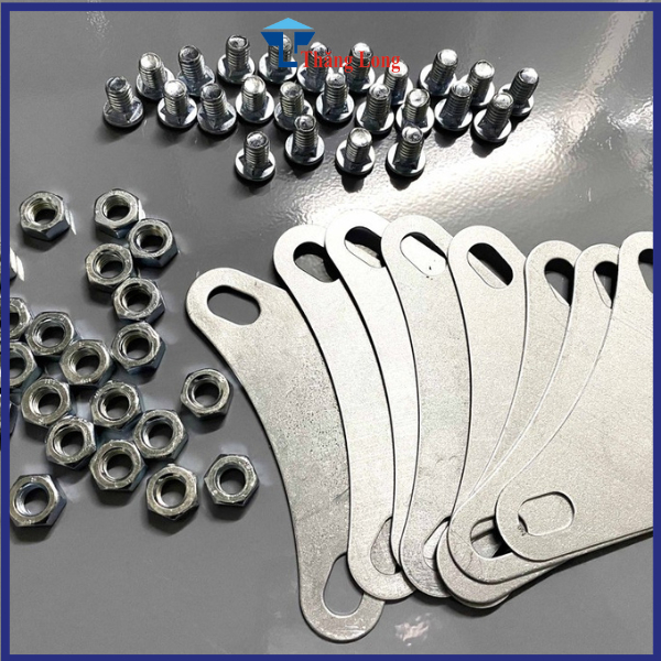 Bộ Bulong Ốc Vít Và Ke Góc Lắp Đặt Kệ Đa Năng, Kệ Sắt V Lỗ