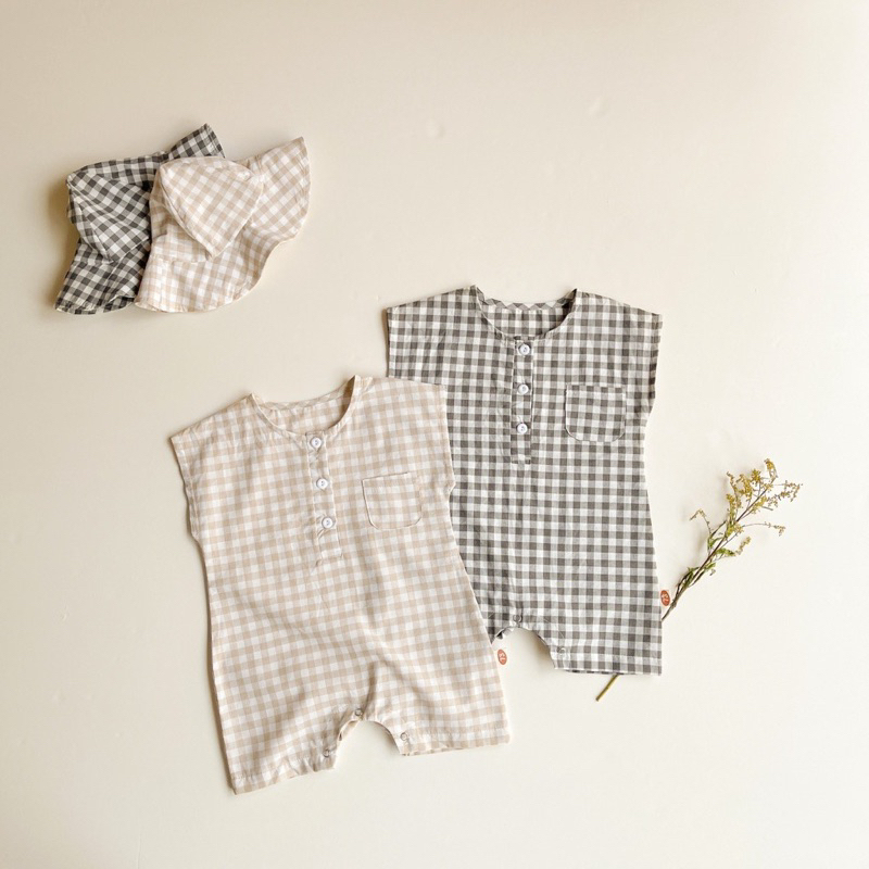 Set bộ liền thân sát nách caro kèm nón cho bé