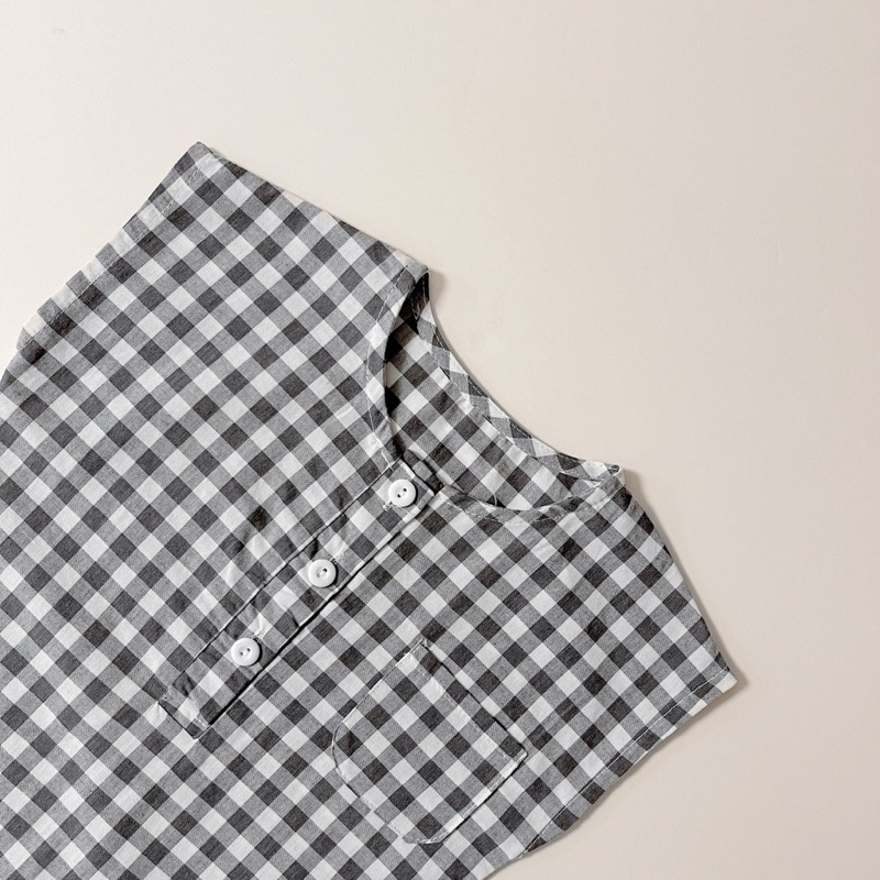 Set bộ liền thân sát nách caro kèm nón cho bé