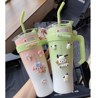 Ly nước không gỉ 1000ml có hình dán 3D, giữ nhiệt, có tay cầm và ống hút (tặng kèm hình dán)